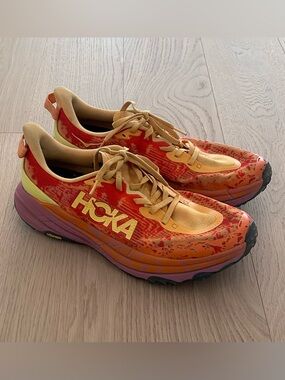 Hoka One One Speedgoat 6 Trail Running Sneakers - Size 9.5 US